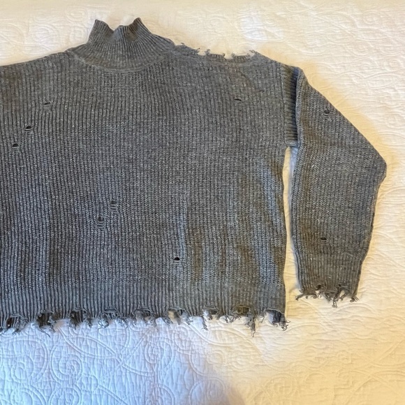 Distressed Sweater - Picture 2 of 11